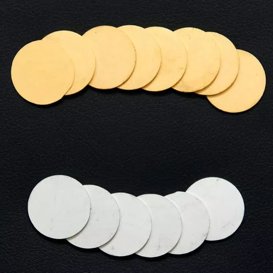 फैलावट बाधाहरूसँग स्लाइसहरू फैलावट बाधाहरूसँग स्लाइसहरू